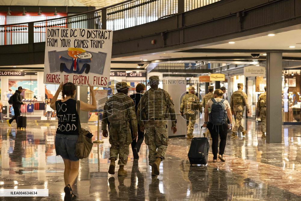Federal Law Enforcement Presence Increases in DC to Curb Crime - Washington