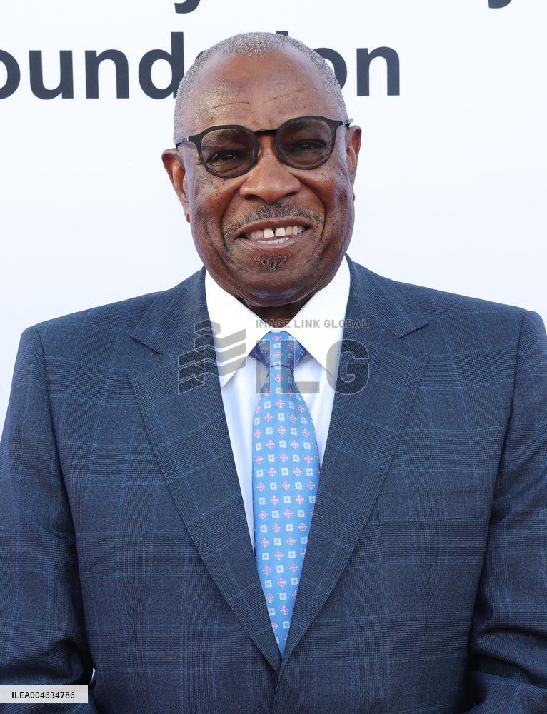 Harold and Carole Pump Foundation 25th Anniversary - Beverly Hills