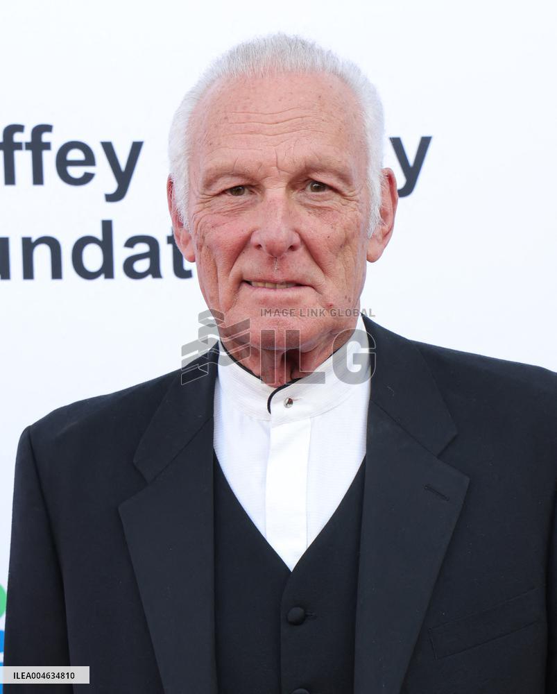 Harold and Carole Pump Foundation 25th Anniversary - Beverly Hills