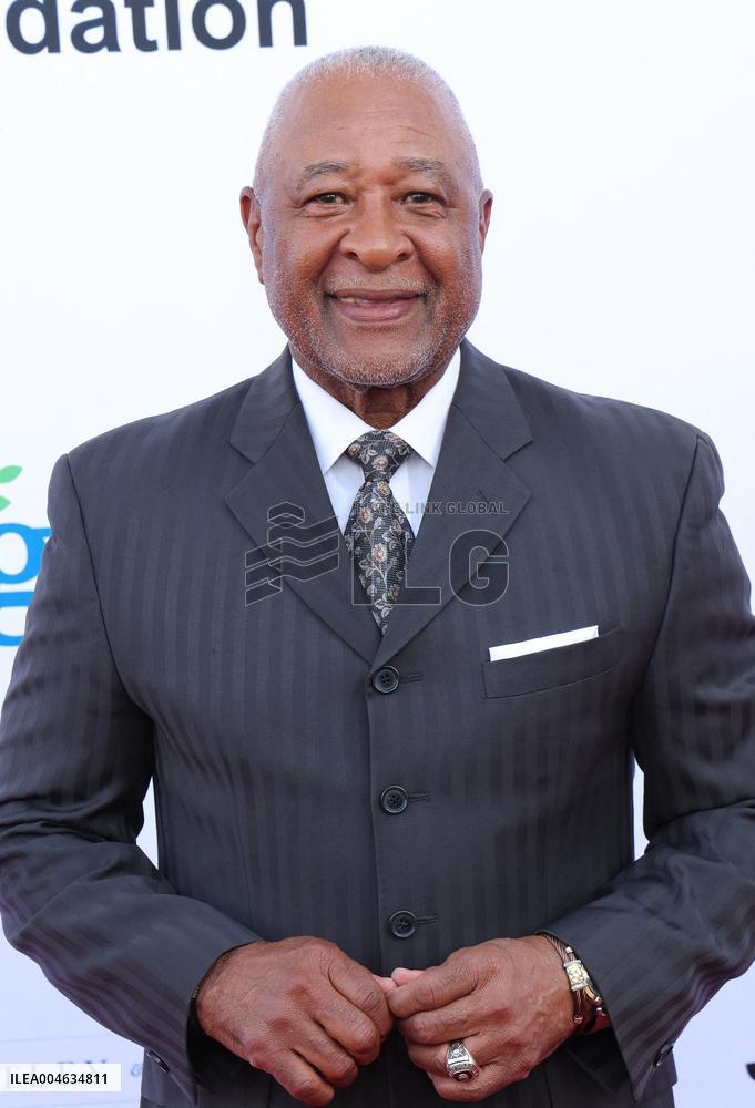 Harold and Carole Pump Foundation 25th Anniversary - Beverly Hills