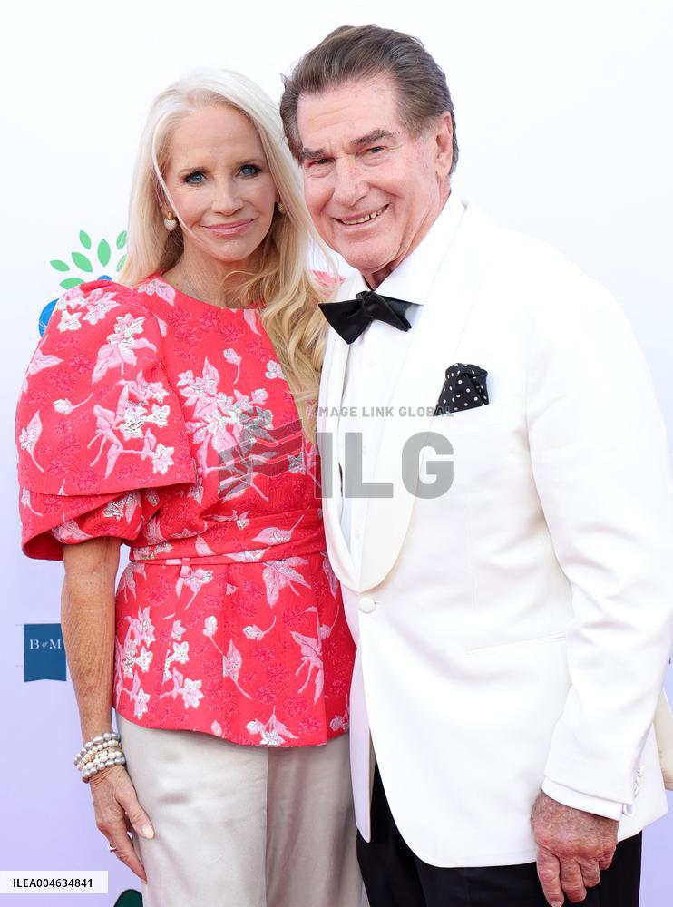 Harold and Carole Pump Foundation 25th Anniversary - Beverly Hills