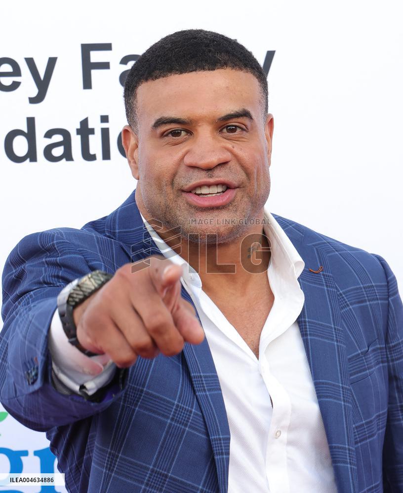 Harold and Carole Pump Foundation 25th Anniversary - Beverly Hills