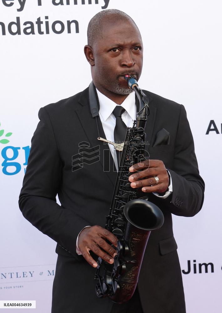 Harold and Carole Pump Foundation 25th Anniversary - Beverly Hills