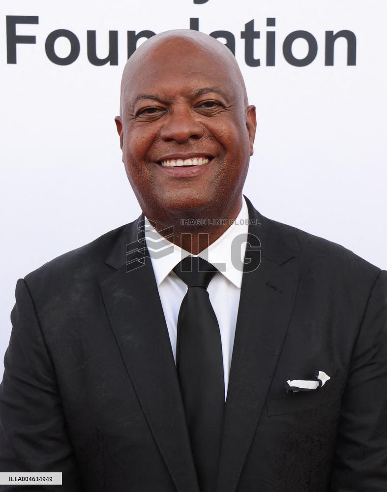 Harold and Carole Pump Foundation 25th Anniversary - Beverly Hills