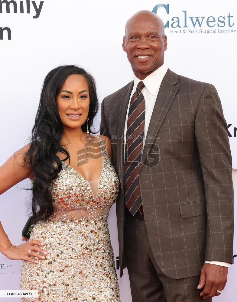 Harold and Carole Pump Foundation 25th Anniversary - Beverly Hills