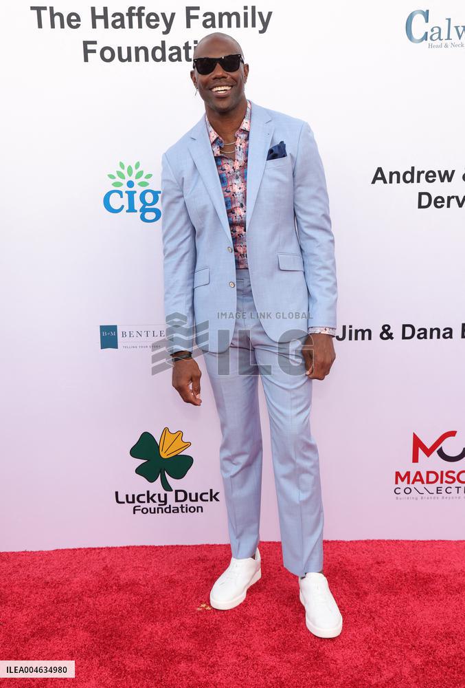 Harold and Carole Pump Foundation 25th Anniversary - Beverly Hills