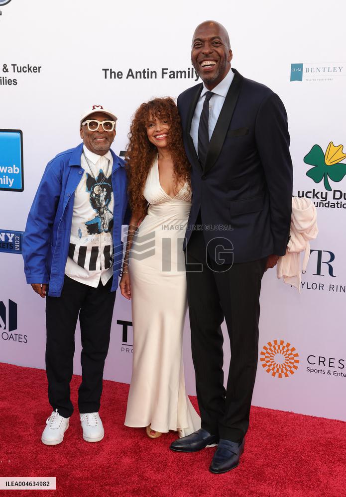 Harold and Carole Pump Foundation 25th Anniversary - Beverly Hills