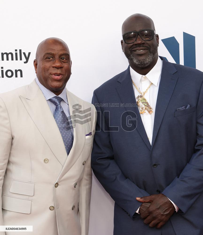 Harold and Carole Pump Foundation 25th Anniversary - Beverly Hills