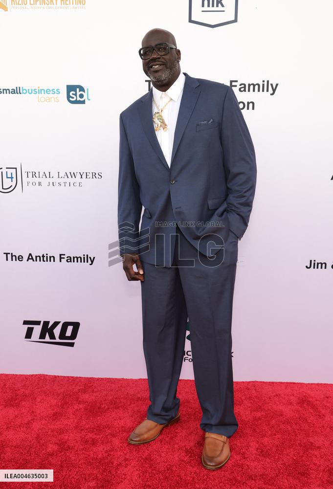 Harold and Carole Pump Foundation 25th Anniversary - Beverly Hills