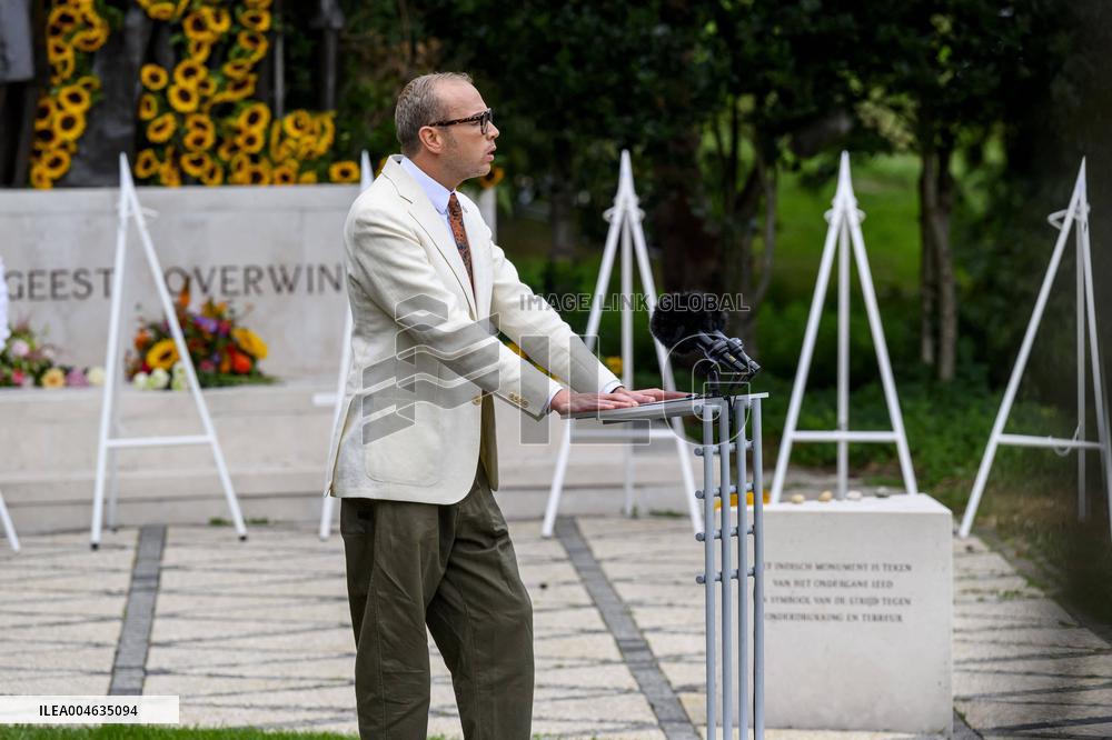 King Willem-Alexander and PM Schoof Commemorate 80th Anniversary of WWII End - The Hague