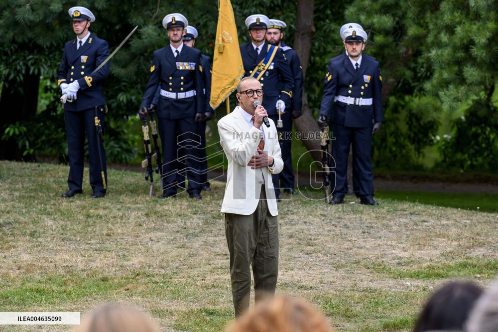 King Willem-Alexander and PM Schoof Commemorate 80th Anniversary of WWII End - The Hague