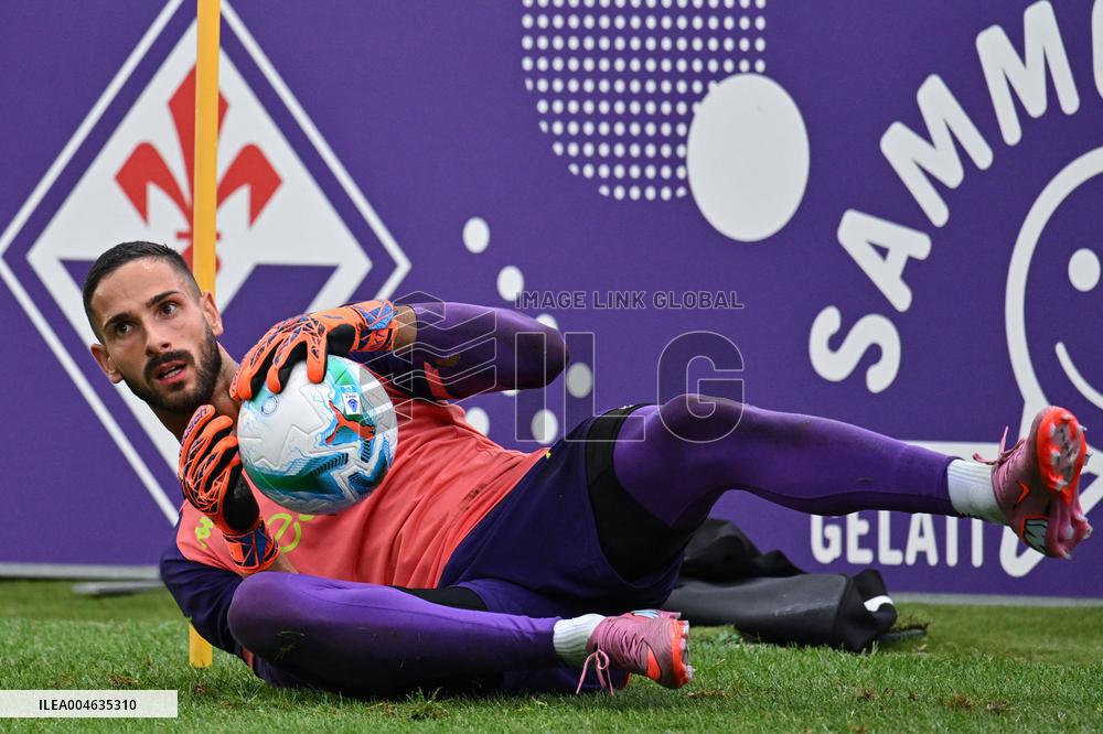 CALCIO - Amichevole - ACF Fiorentina vs Japan University FA