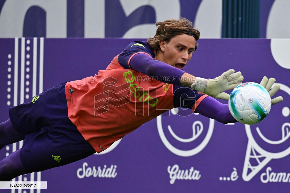 CALCIO - Amichevole - ACF Fiorentina vs Japan University FA