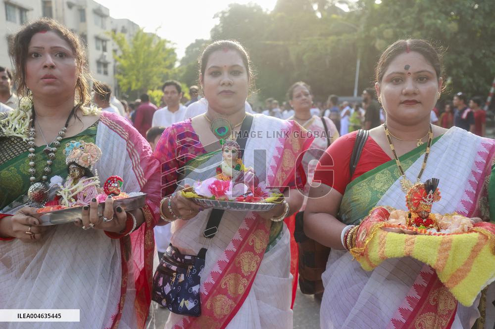 Hindus Celebrate The Birth of Hindu God Lord Krishna - Dhaka