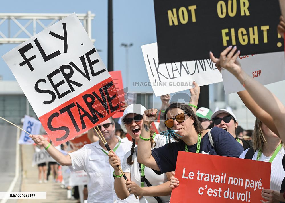 Air Canada Flight Attendants Strike - Montreal