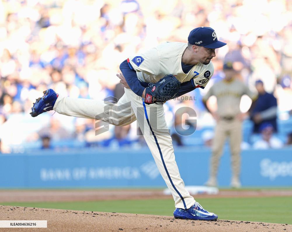 Baseball: Padres vs. Dodgers