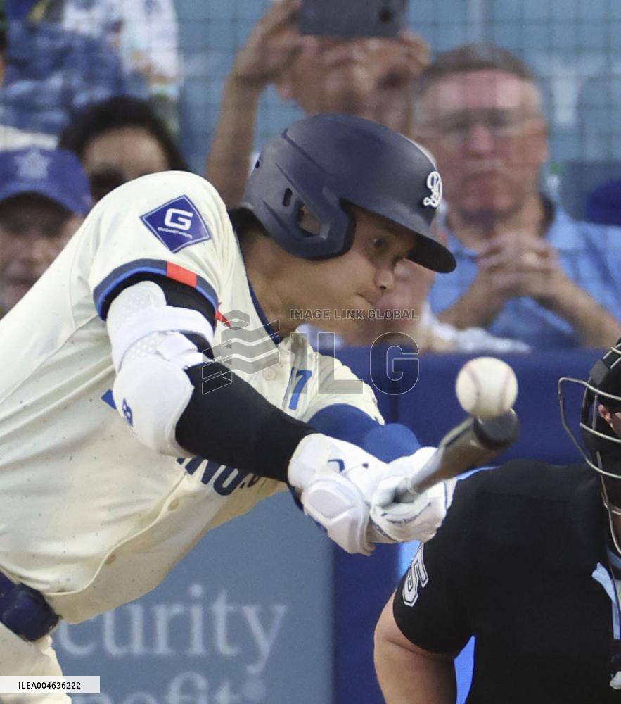 Baseball: Padres vs. Dodgers