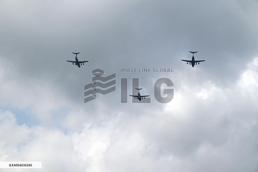 Flight Formation Exercise in Beijing