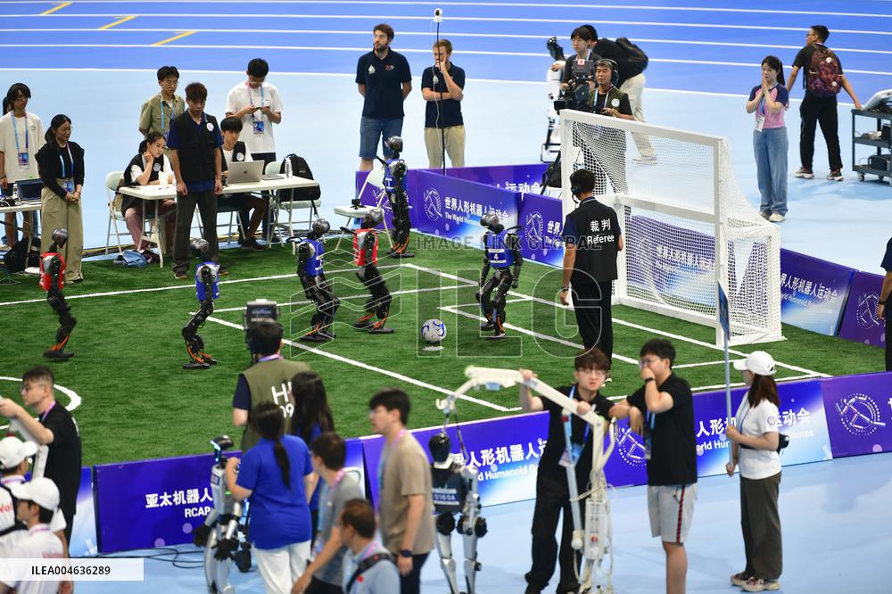 First World Humanoid Robot Games in Beijing