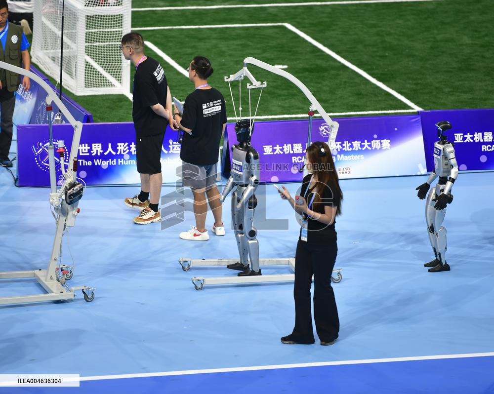 First World Humanoid Robot Games in Beijing