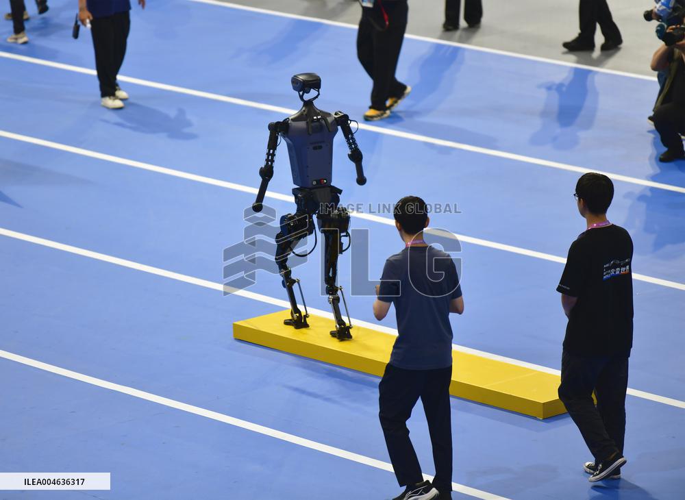 First World Humanoid Robot Games in Beijing