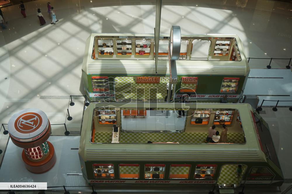 LV Express Pop-up Store in Hangzhou