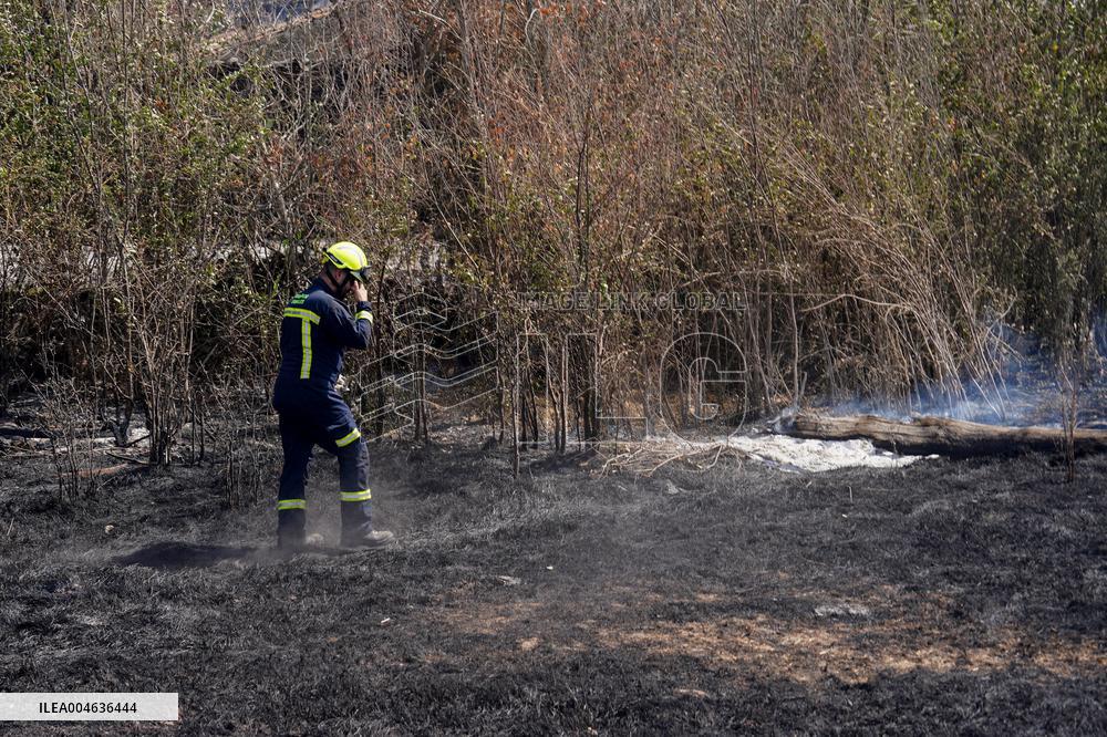 Fires in Cipérez and El Payo Spread Amid Wind and Heat - Spain