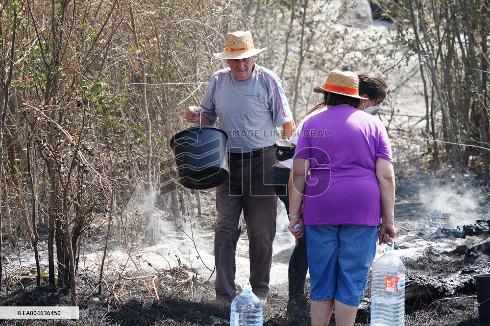 Fires in Cipérez and El Payo Spread Amid Wind and Heat - Spain