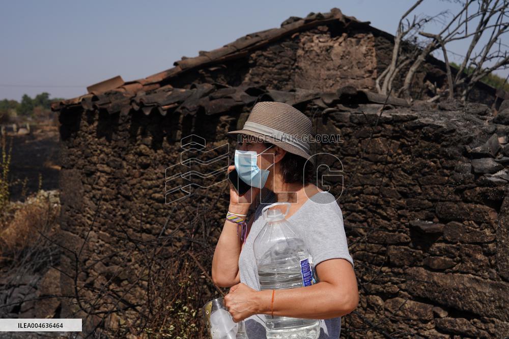Fires in Cipérez and El Payo Spread Amid Wind and Heat - Spain