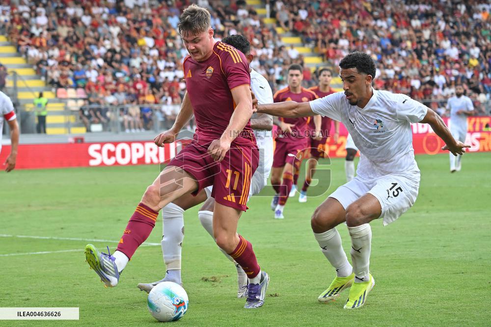 CALCIO - Amichevole - Roma vs Neom