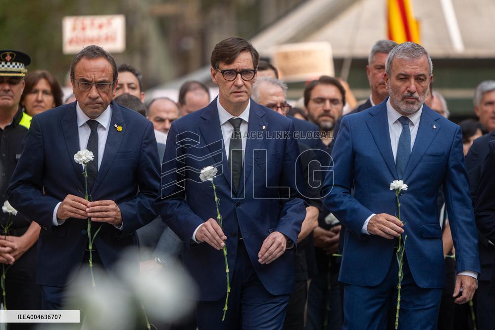 Barcelona Honors 17A Bombing Victims on 8th Anniversary - Barcelona