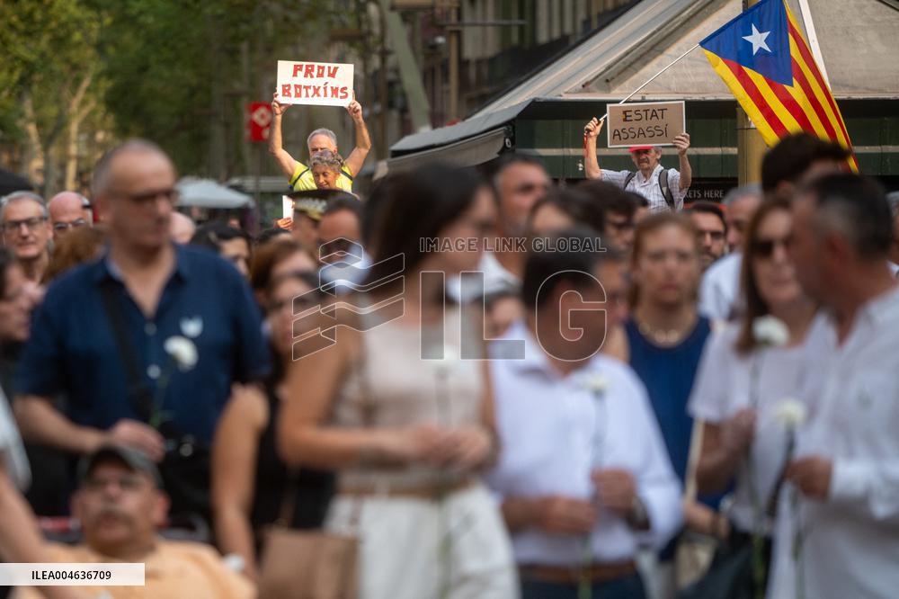 Barcelona Honors 17A Bombing Victims on 8th Anniversary - Barcelona