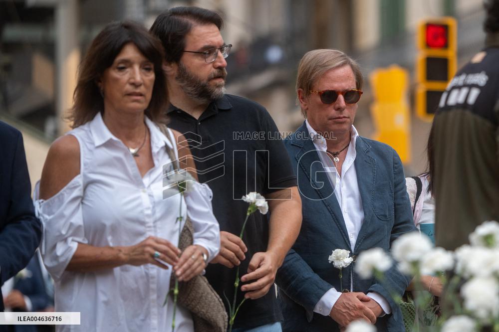 Barcelona Honors 17A Bombing Victims on 8th Anniversary - Barcelona