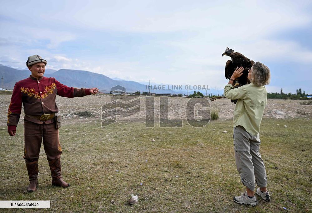 Traditional Hunting Performance in Cholpon-Ata - Kyrgyzstan