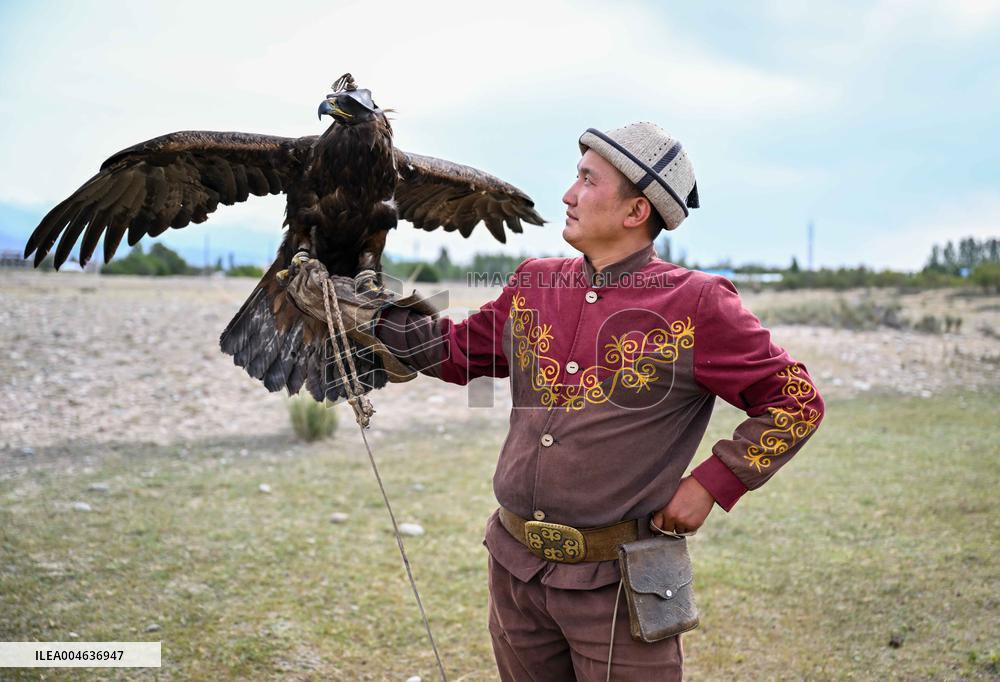 Traditional Hunting Performance in Cholpon-Ata - Kyrgyzstan