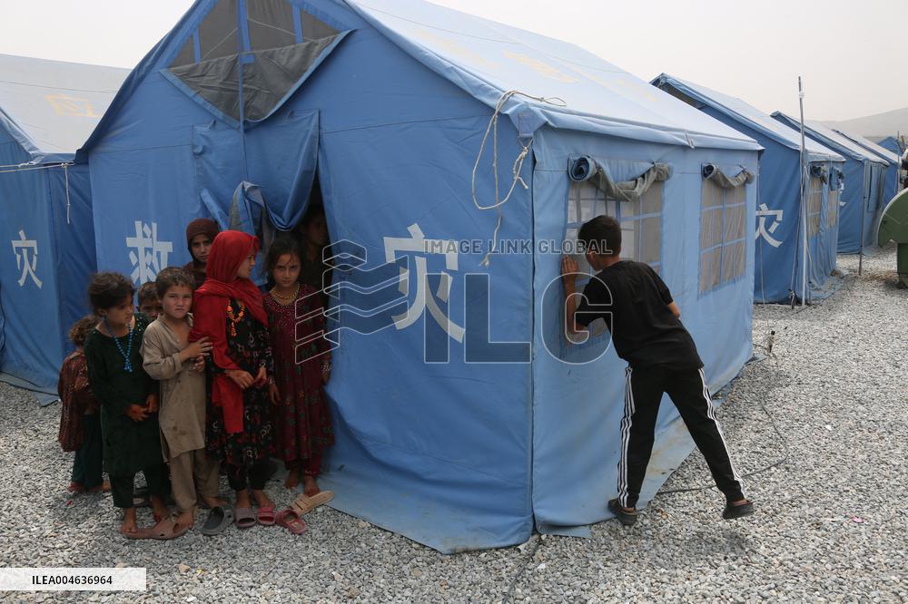 China Provides Aid to Afghanistan