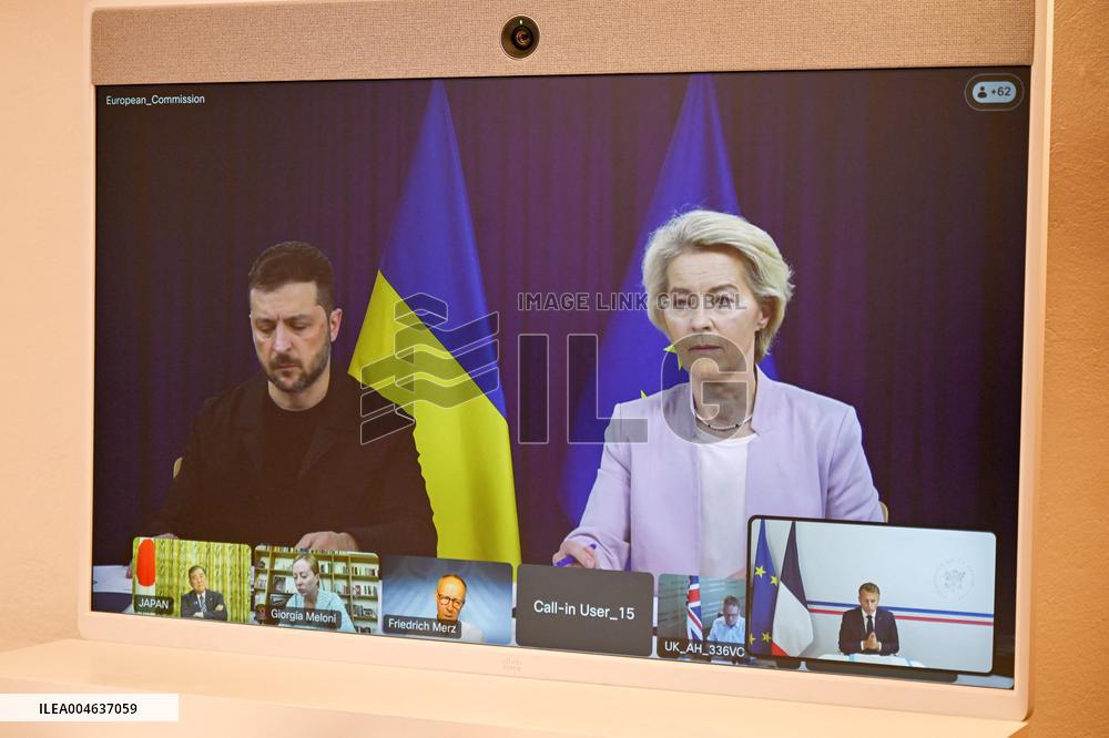 Videoconference Between Emmanuel Macron And The Coalition Of The Willing - Bormes-les-Mimosas