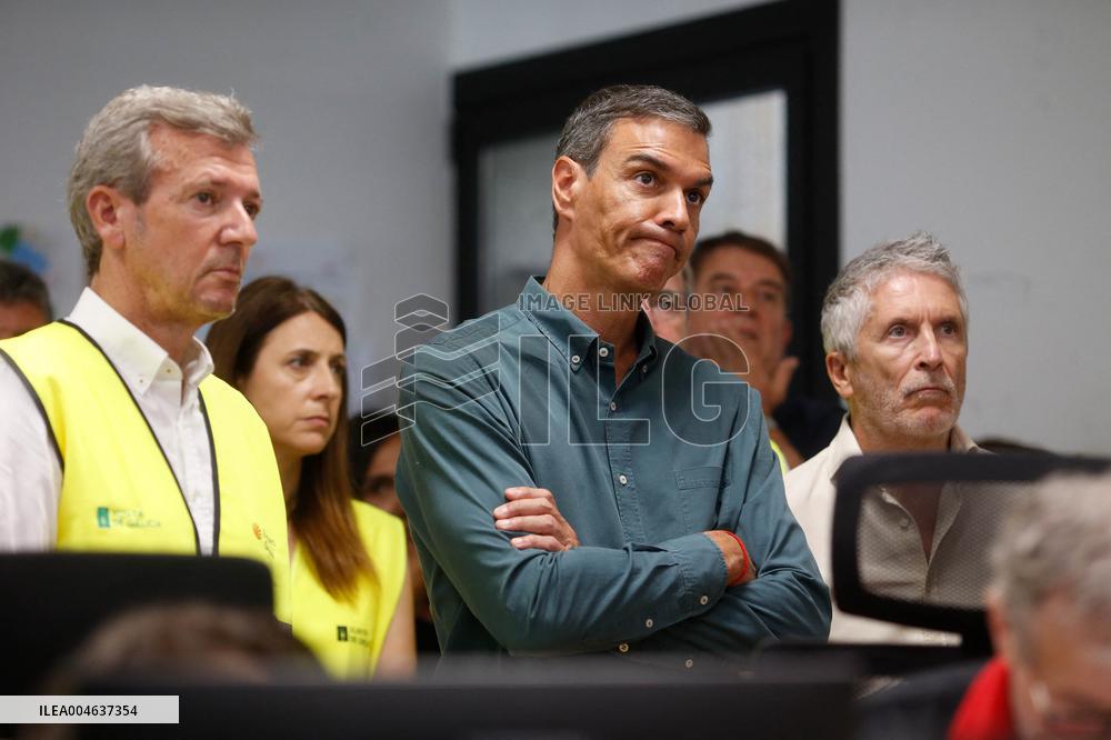 Sanchez visits the Fire Fighting OCC - Galicia