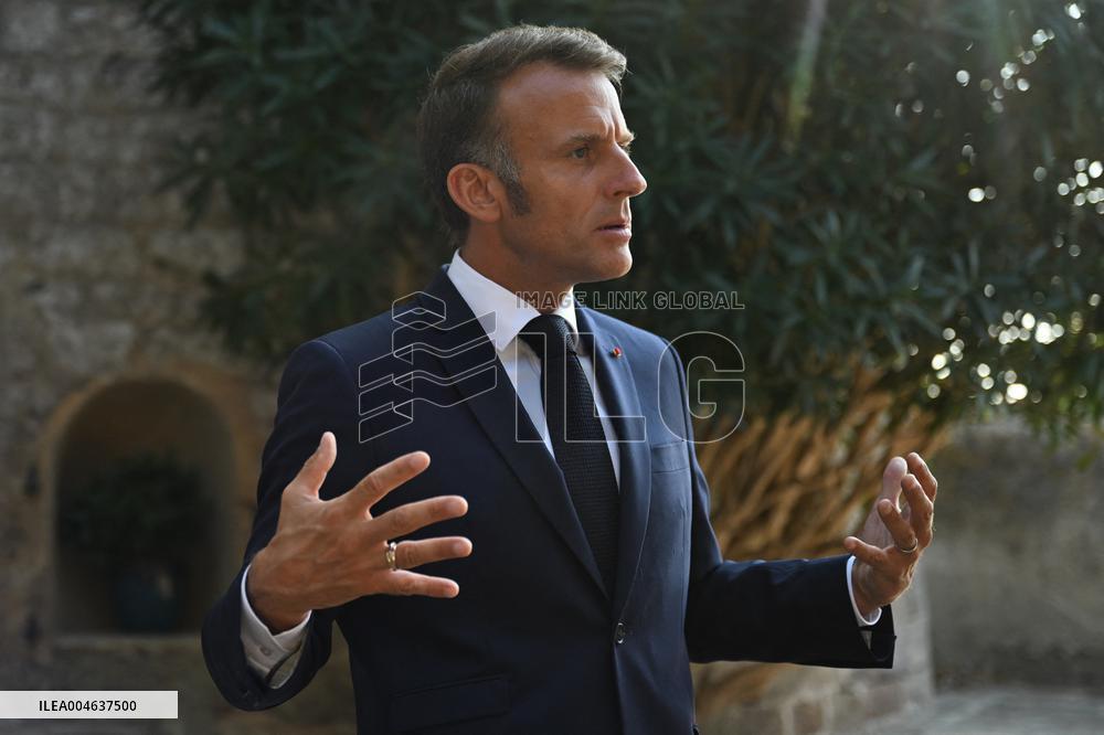 Videoconference Between Emmanuel Macron And The Coalition Of The Willing - Bormes-les-Mimosas