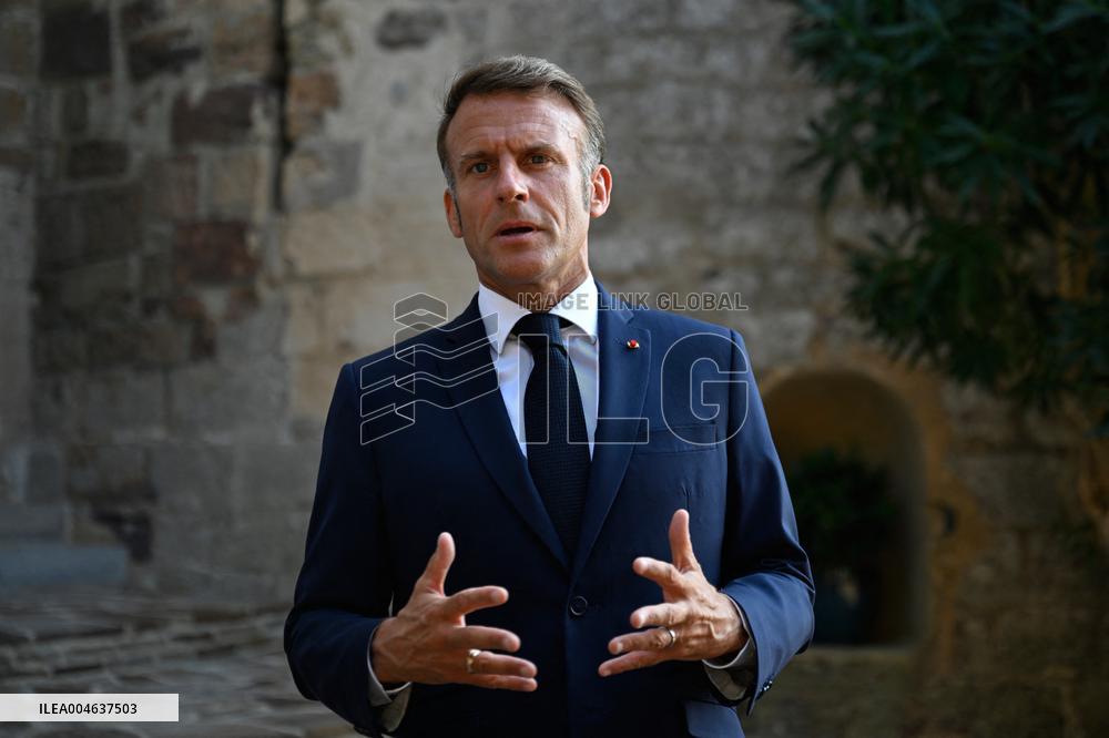 Videoconference Between Emmanuel Macron And The Coalition Of The Willing - Bormes-les-Mimosas