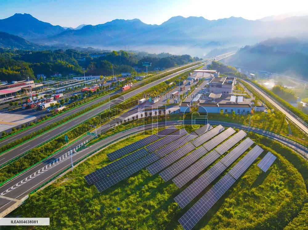 Chins Photovoltaic Industry