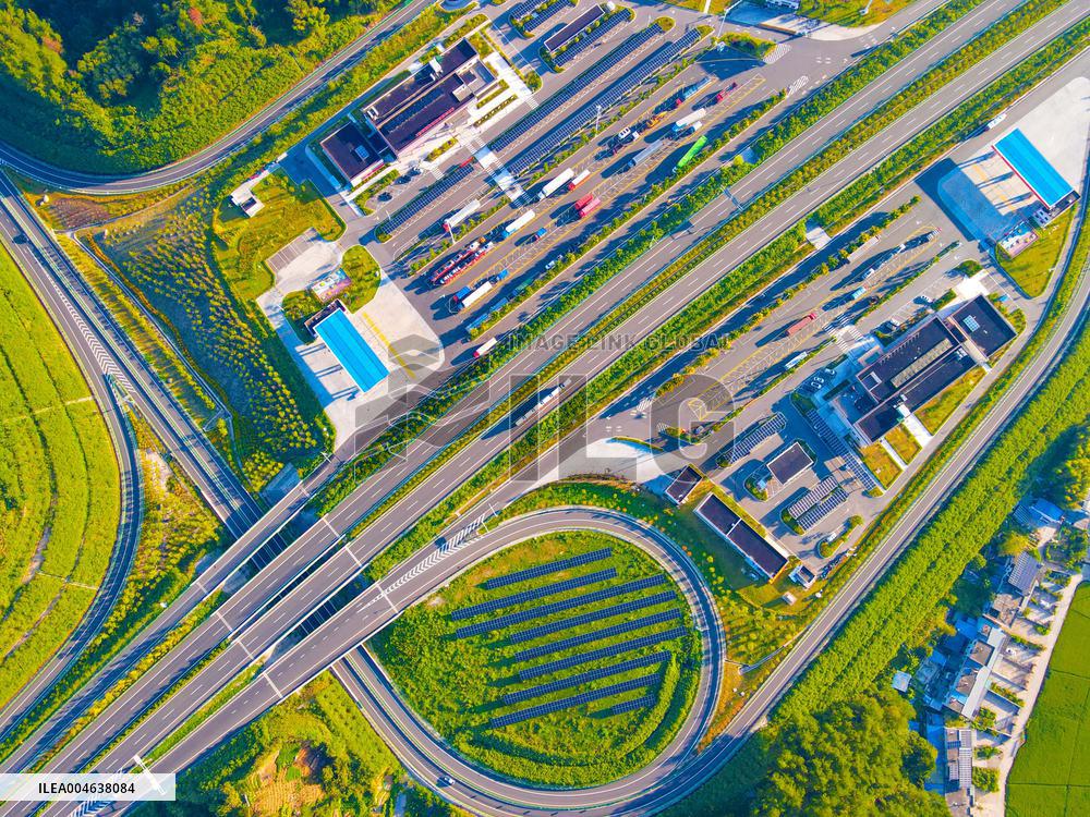 Chins Photovoltaic Industry