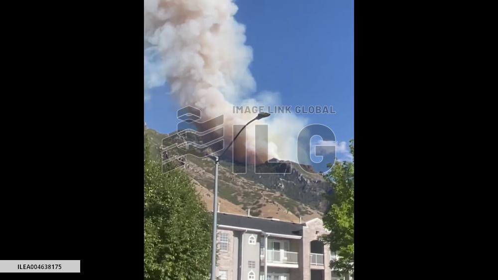 US: Wildfire Breaks Out in Buckley Draw Canyon, Utah 2