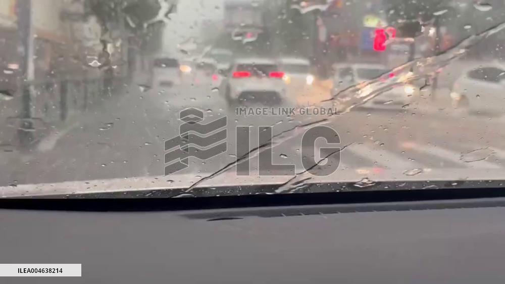 Japan: Tokyo Hit by Evening Downpours and Flooding After Extreme Heat