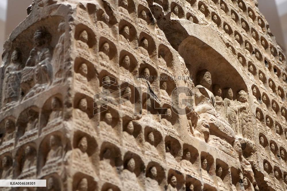 Stone Thousand Buddha Statue Stele in Shanghai Museum