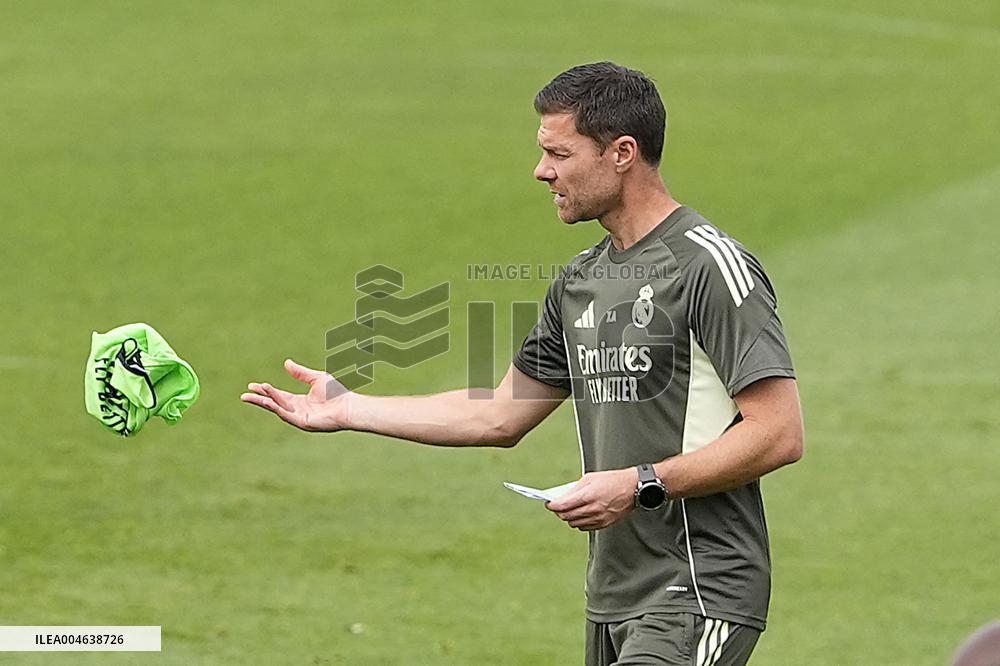 Real Madrid Training Session - Madrid