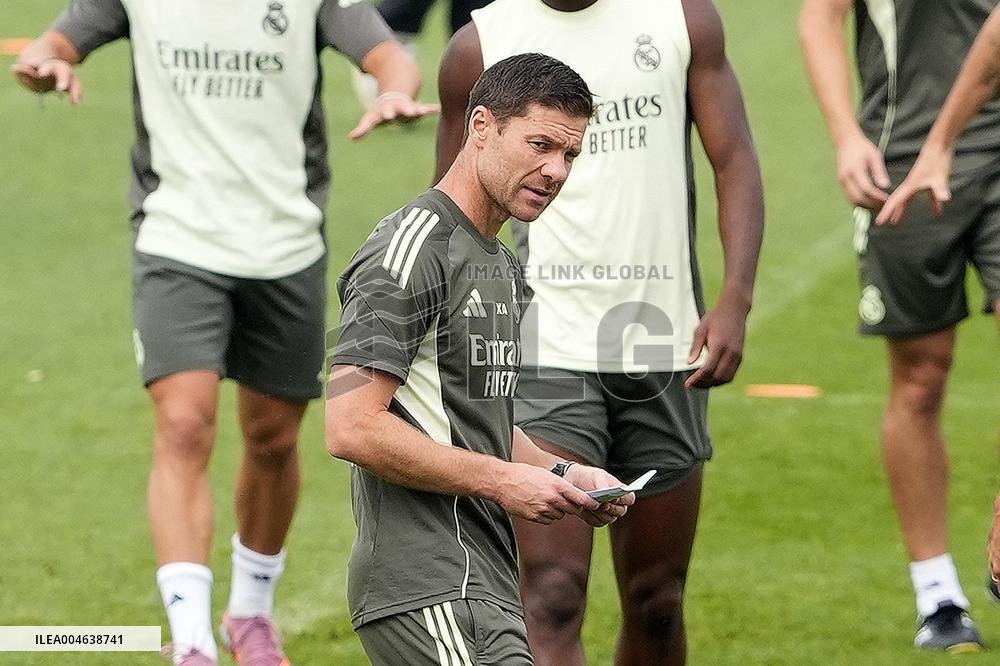 Real Madrid Training Session - Madrid
