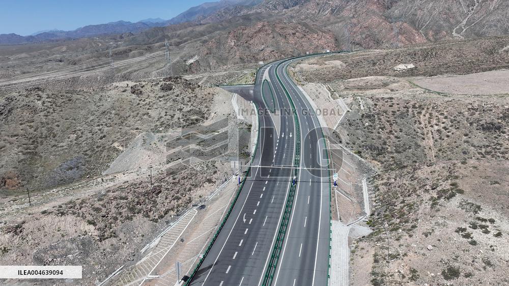 Gobi Desert Expressway in Hami