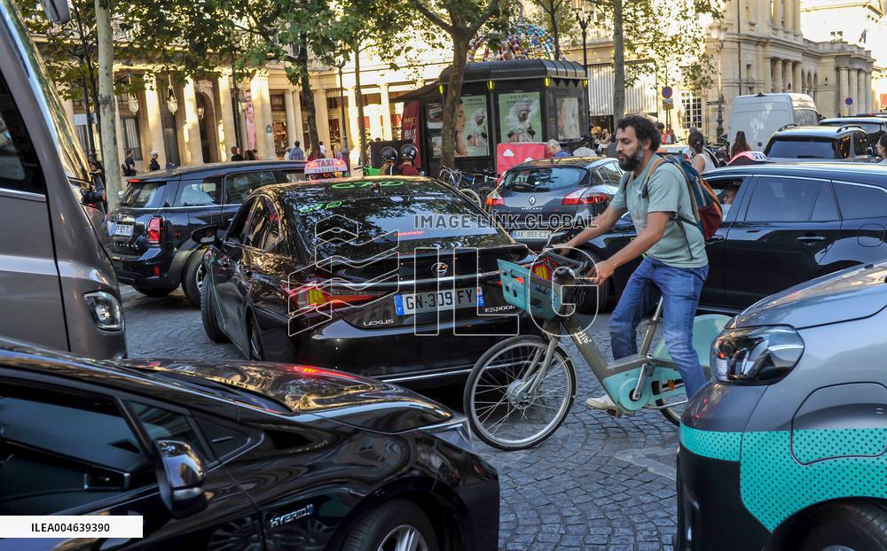 Illustration - Bike - Paris