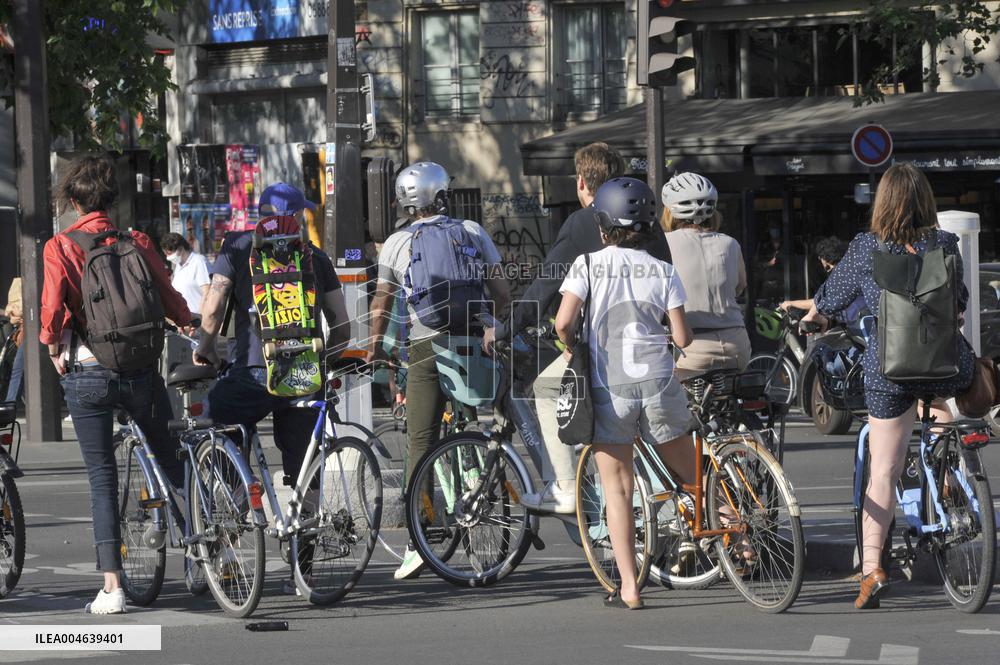 Illustration - Bike - Paris